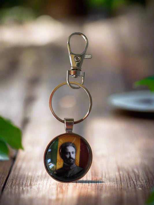 Rastafarian 3D Round Bezel Keychain of His Imperial Majesty, Emperor Haile Selassie I of Ethiopia.
